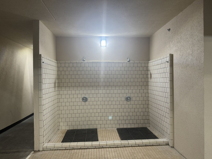 Bathroom 4, Studio 6 Extended Stay - Savannah, GA - Gateway & I-95, Chatham