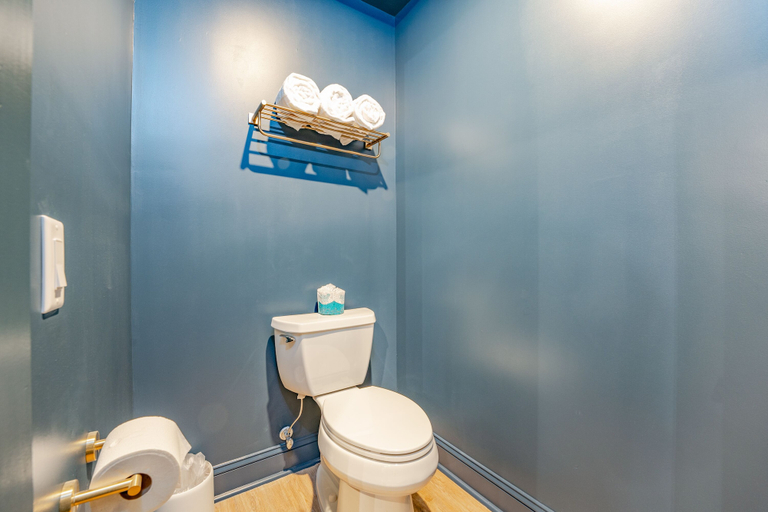 Bathroom 3, The Inn at LBI National, Ocean