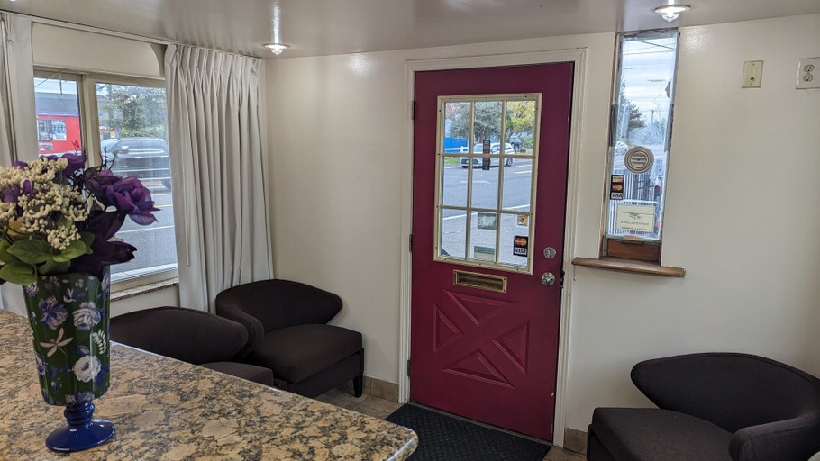 Others 4, Portland Value Inn, Multnomah