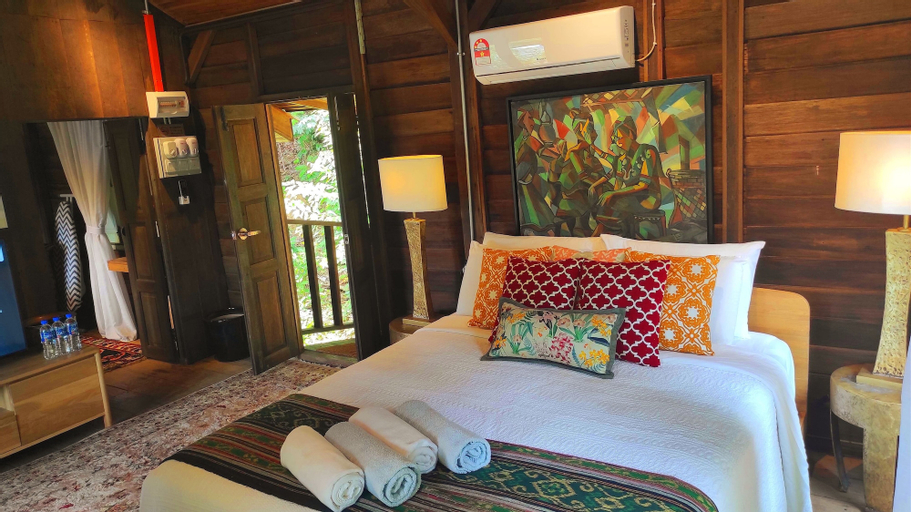 Bedroom 24