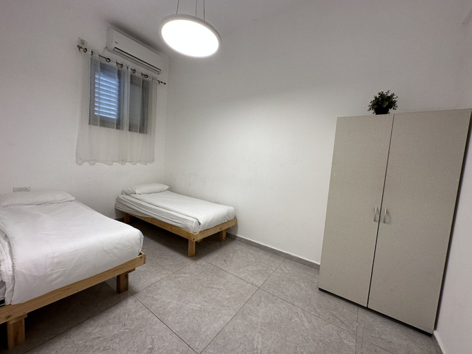 Bedroom 2, Ha-Yarkon Thirty Nine