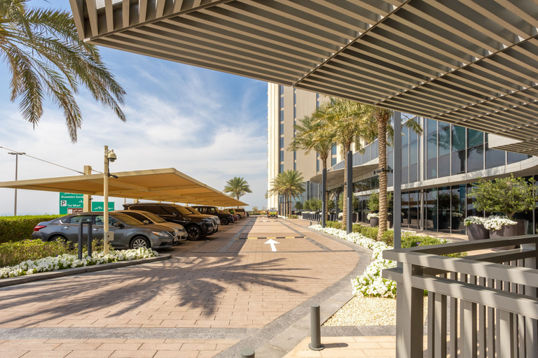 Exterior & Views, Waves - Sea View Luxury 3 Bedroom Apartment With Balcony, Dubai