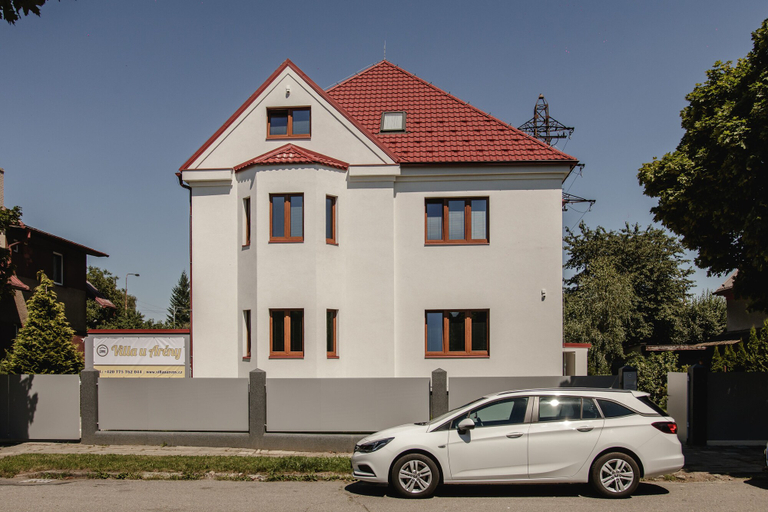 Exterior & Views, Villa u Arény, Ostrava