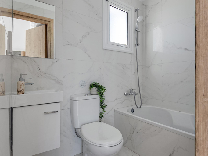 Bathroom, Glorious villa with private pool in the sunsets outside Paphos All yours