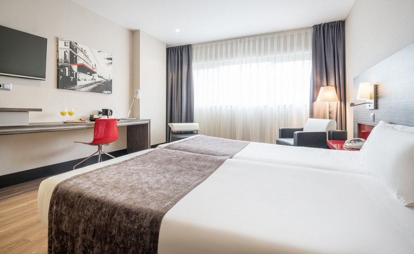 Bedroom 4, Hotel ILUNION Barcelona, Barcelona