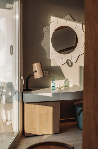 Bathroom 4, The Ibiza Twiins Hotel, Baleares