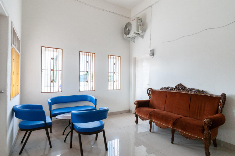 Public Area, RedDoorz near UISU teladan Medan, Medan