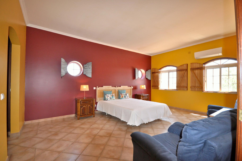 Bedroom 4, Large Country Villa with Private Pool, Vilamoura, Loulé