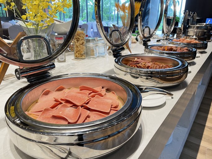 Food & Drinks 5, White Swan VYV Hotel, Foshan