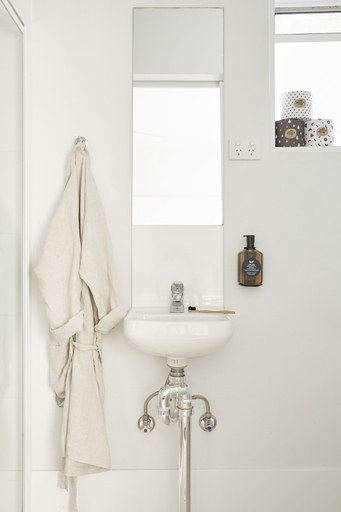 Bathroom 4, The Brunswick, Brunswick Heads, Byron