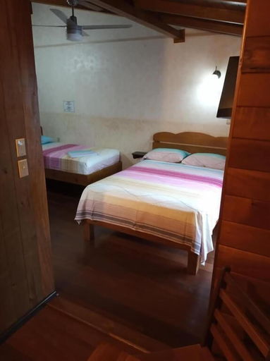 Bedroom 2, HOSTAL HANSI BOCAS TOWN, Bocas del Toro