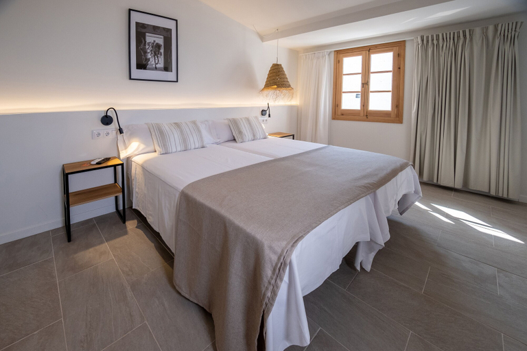Bedroom 3, Hotel Tres Tocs, Baleares