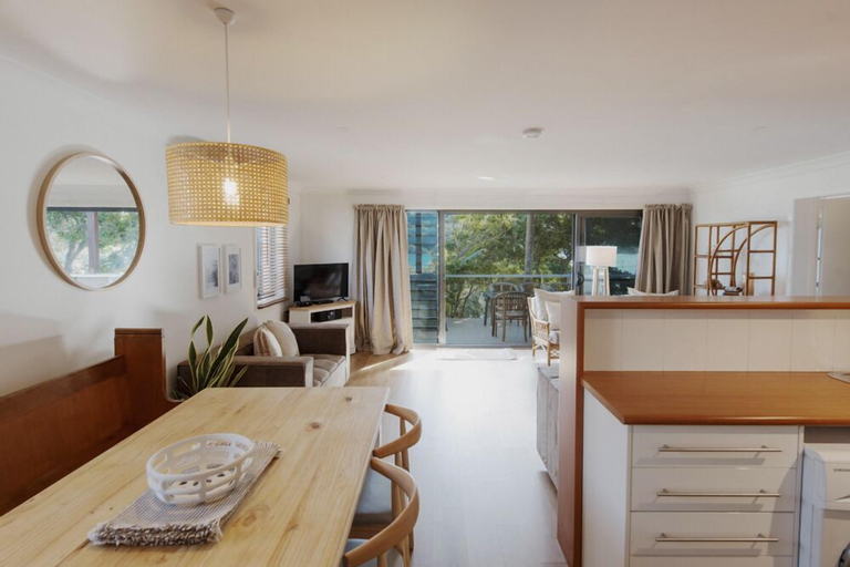 Dining Room 10
