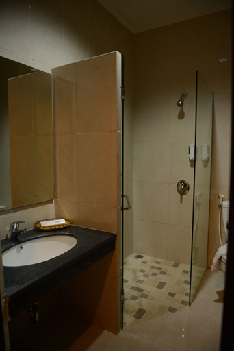 Bathroom 3