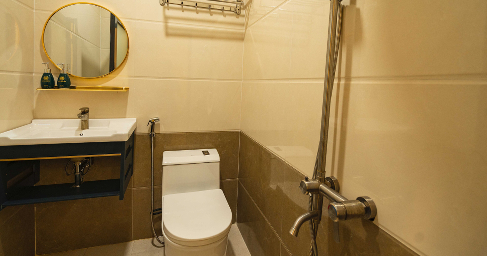 Bathroom 3, Bien Tay hotel, Hà Tiên