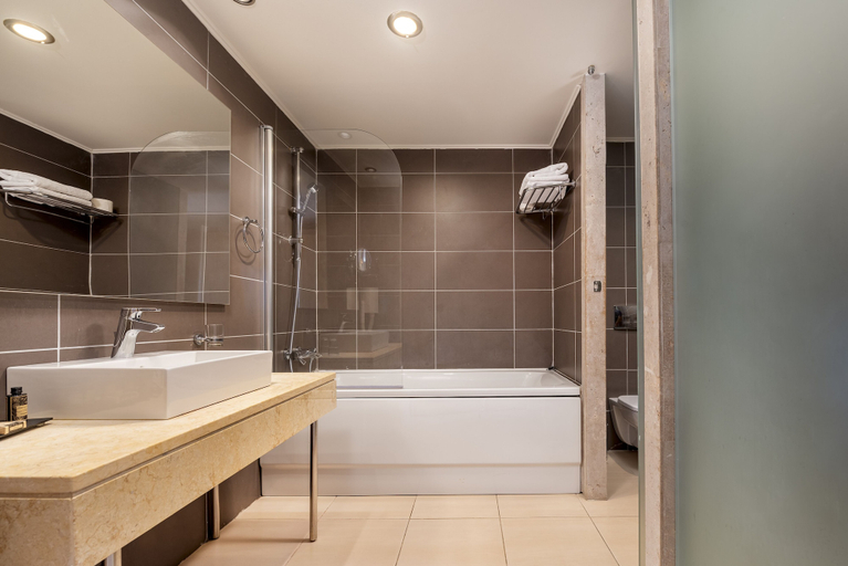 Bathroom 5, D'Andrea Mare Beach Hotel – All Inclusive, South Aegean