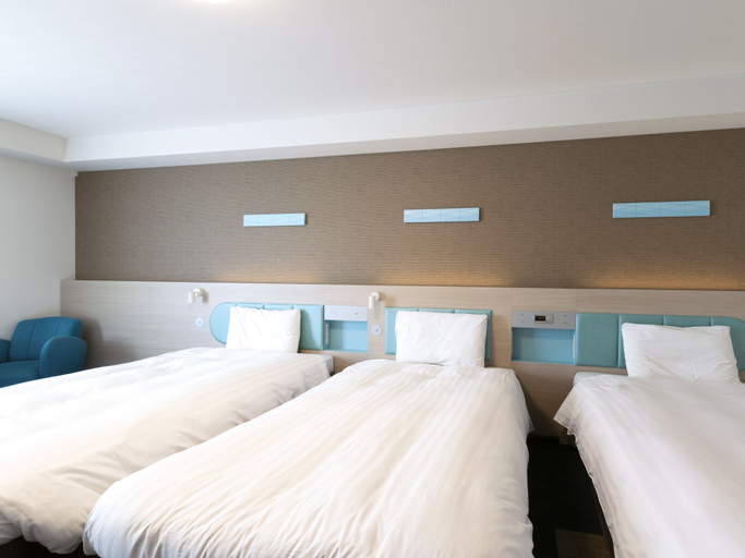 Bedroom 4, Comfort Hotel ERA Kobe Sannomiya, Kobe