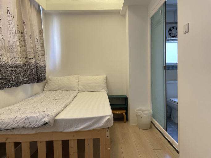 Bedroom 3, Majestic 7 Guest House, Kowloon