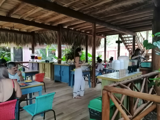 Food & Drinks 5, Jaco Lodge Quiet Hotel, Garabito