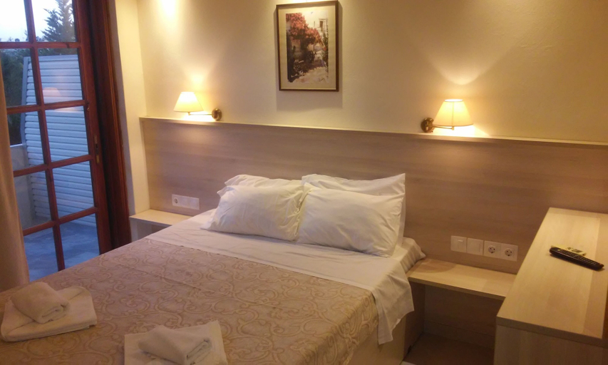Bedroom 3, Alexandros Studios, Crete