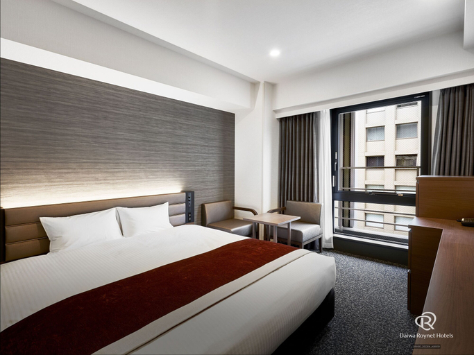 Bedroom 2, DaiwaRoynetHotel Kobe-Sannomiya PREMIER, Kobe