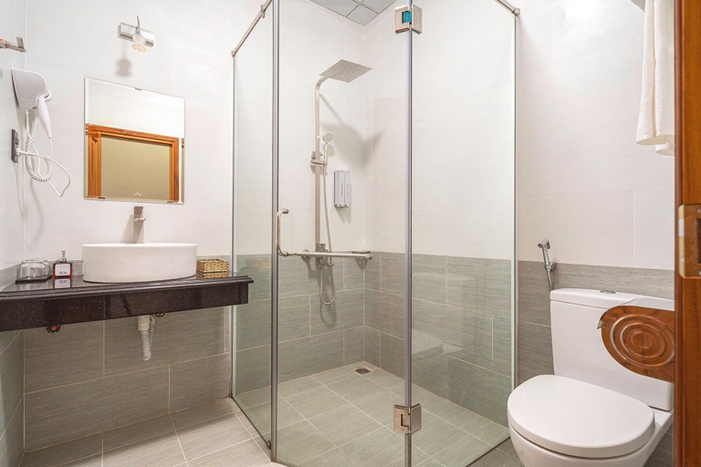 Bathroom 3, Dieu Thong Hotel, Đà Lạt