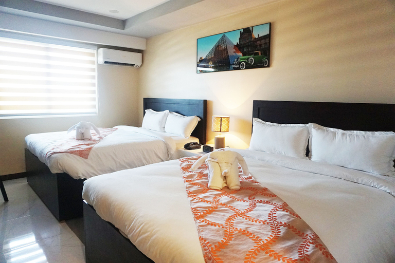 Bedroom 4, Amore Hotel Manila, Muntinlupa