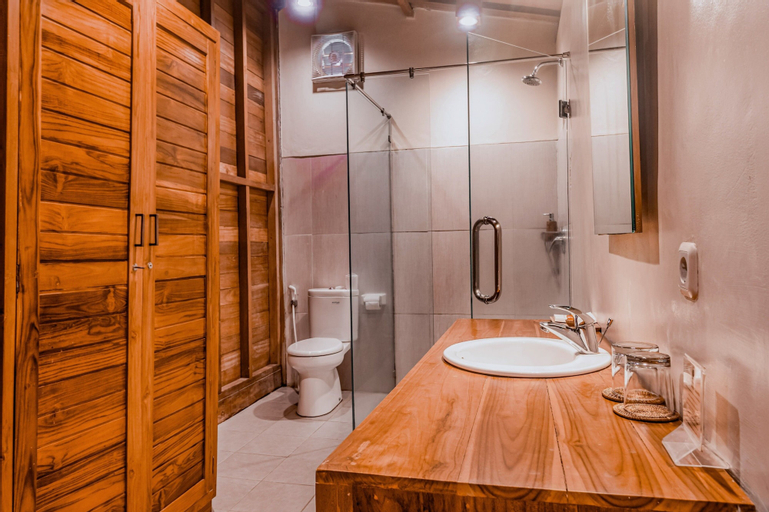 Bathroom 4