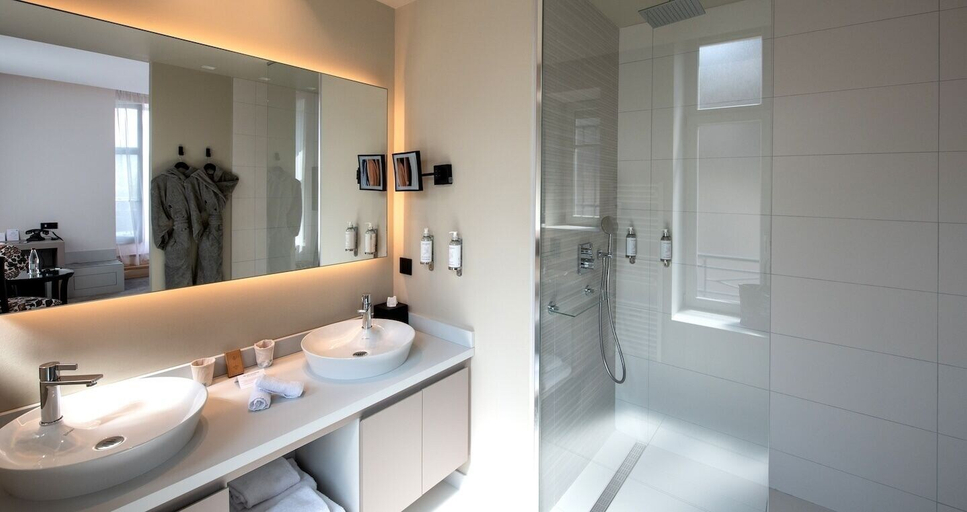 Bathroom 5, Best Western Premier Le Chapitre Hotel & Spa, Vosges