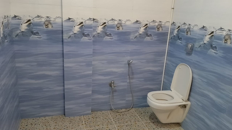 Bathroom 4, Hotel Amullya, South Andaman