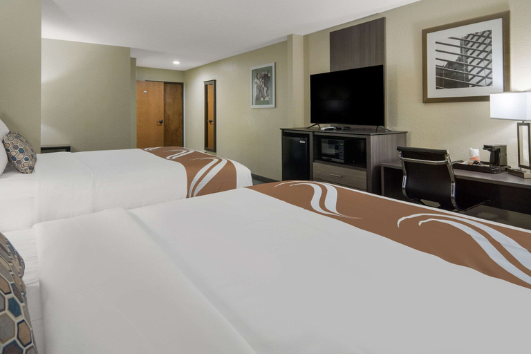 Bedroom 3, Quality Inn & Suites Roanoke - Fort Worth North, Denton