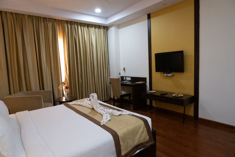 Bedroom 3, Hotel Hyphen Premier Meerut, Meerut