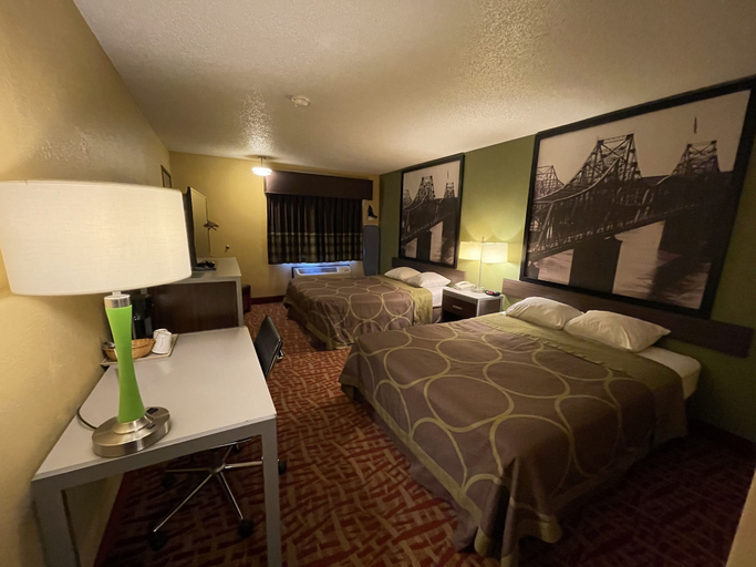 Bedroom 3, Super 8 By Wyndham Van Buren/Ft. Smith Area, Crawford
