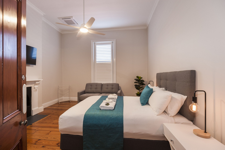 Bedroom 4, Barossa Brauhaus Hotel, Barossa - Angaston