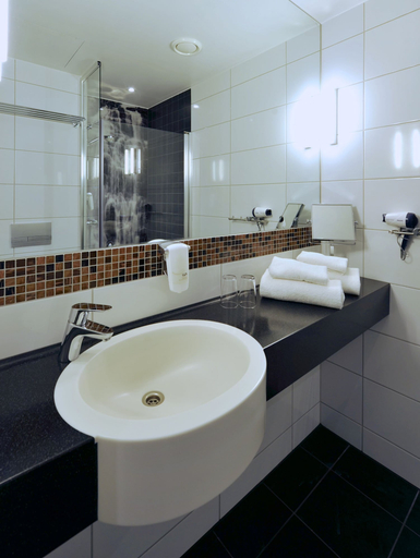 Bathroom 3, Myrkdalen Resort Hotel, Voss