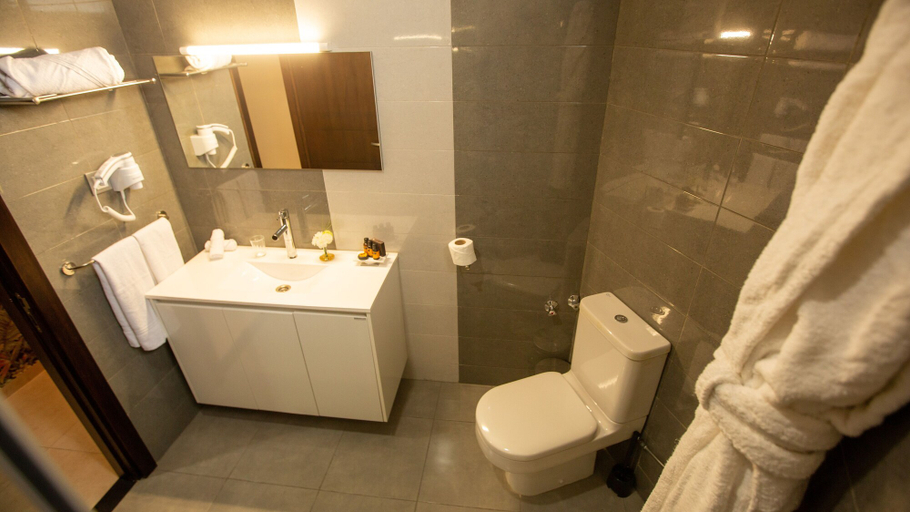 Bathroom 4, Fourteen Hotel Ain Sebaa, Casablanca