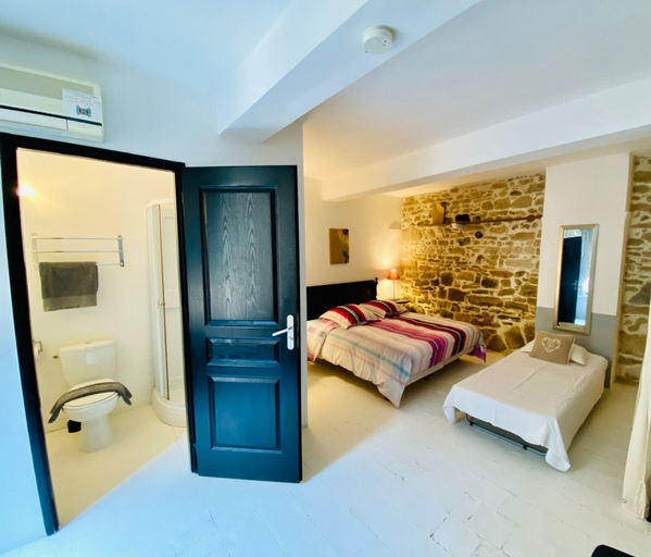 Bedroom 4, Logement Touristique Villa Eugénie, Aude