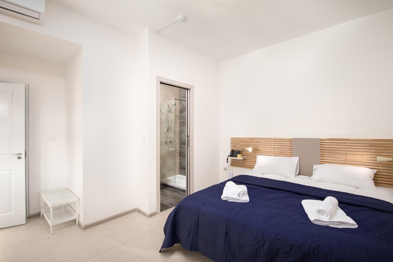 Bedroom 3, Island Guesthouse