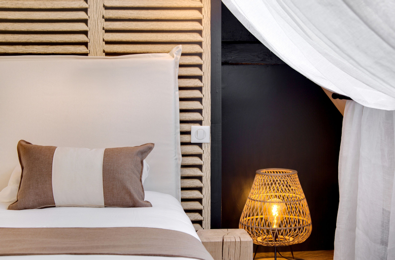 Bedroom 3, Maison des Ducs, Côte-d'Or