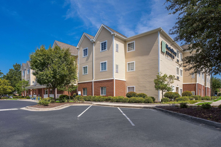 Exterior & Views 1, MainStay Suites Wilmington - University Area, New Hanover