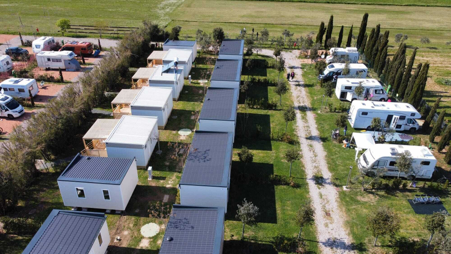 Others 4, Agricampeggio Ippocampo, Livorno
