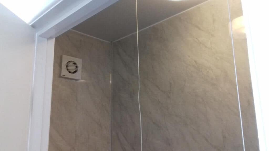 Bathroom 4, Haven House Hotel, Southend-on-Sea