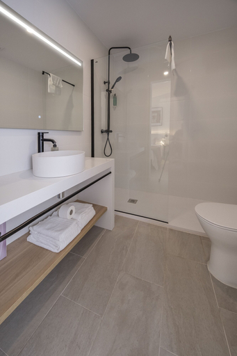 Bathroom 4, Hotel Tres Tocs, Baleares