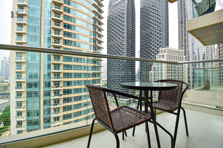 Others 5, New 1BR Apt - Burj Khalifa View - LOFT, Dubai
