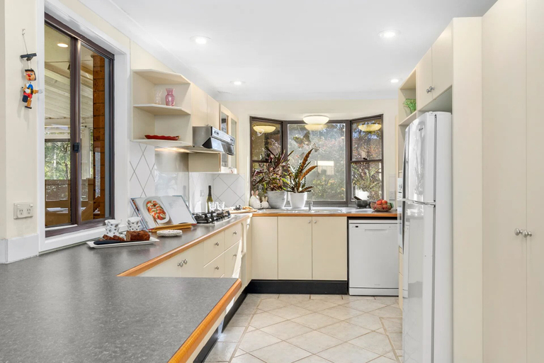 Others 5, Kurrajong Village Delight, Hawkesbury
