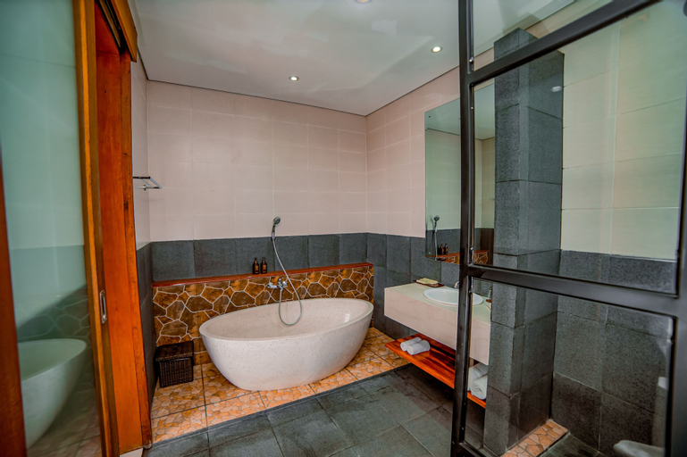 Bathroom 3