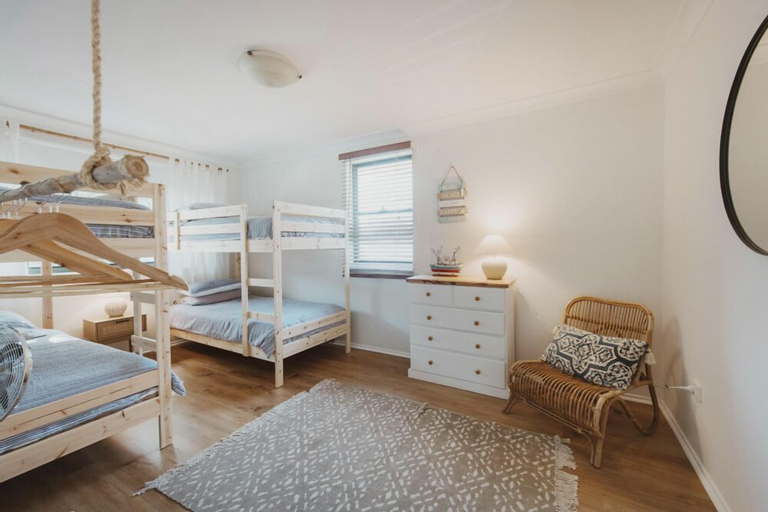 Bedroom 16