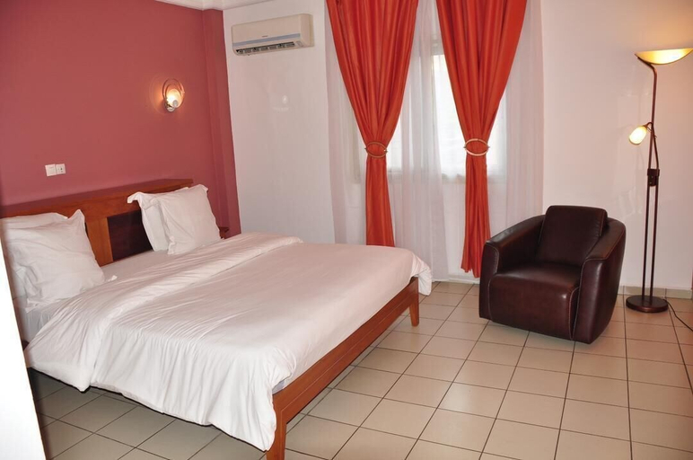 Bedroom 3, Futuris Hotel, Wouri