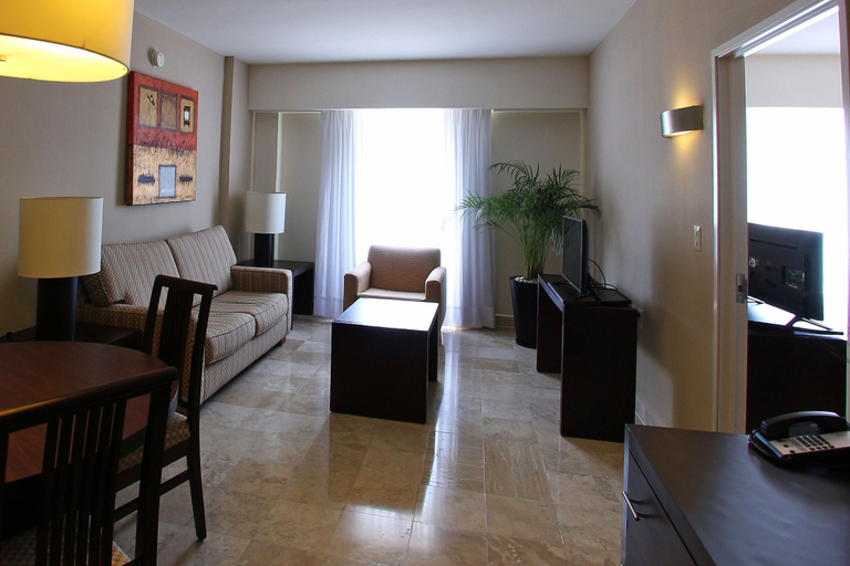 Bedroom 3, Fiesta Inn Coatzacoalcos, Coatzacoalcos