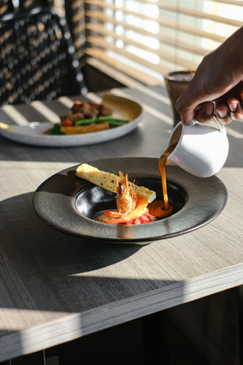 Amartahills Hotel And Resort Batu - Food & Drinks